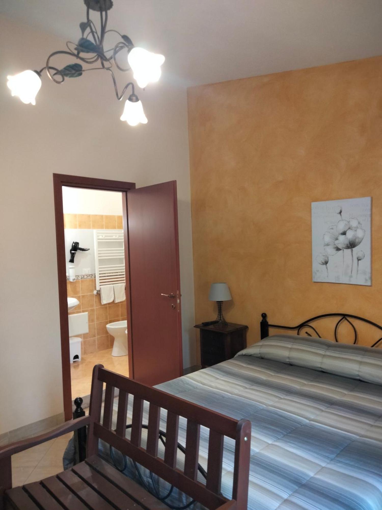 The Best Rooms & Apartments - Parcheggia Gratis Sotto Casa Ed Entra - Mazara del Vallo Eksteriør billede