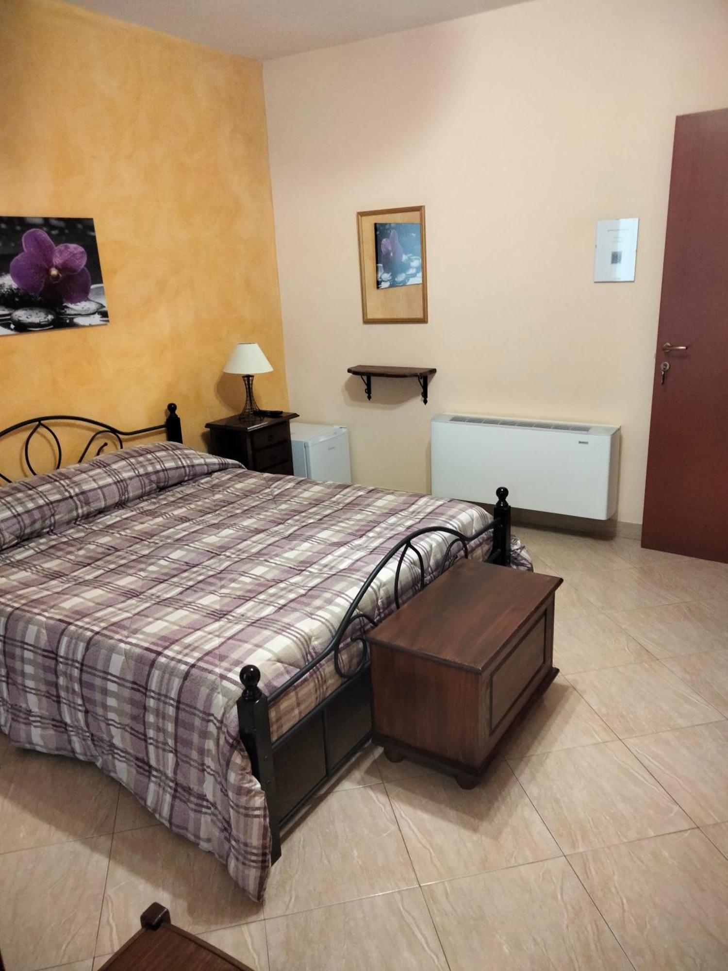 The Best Rooms & Apartments - Parcheggia Gratis Sotto Casa Ed Entra - Mazara del Vallo Eksteriør billede