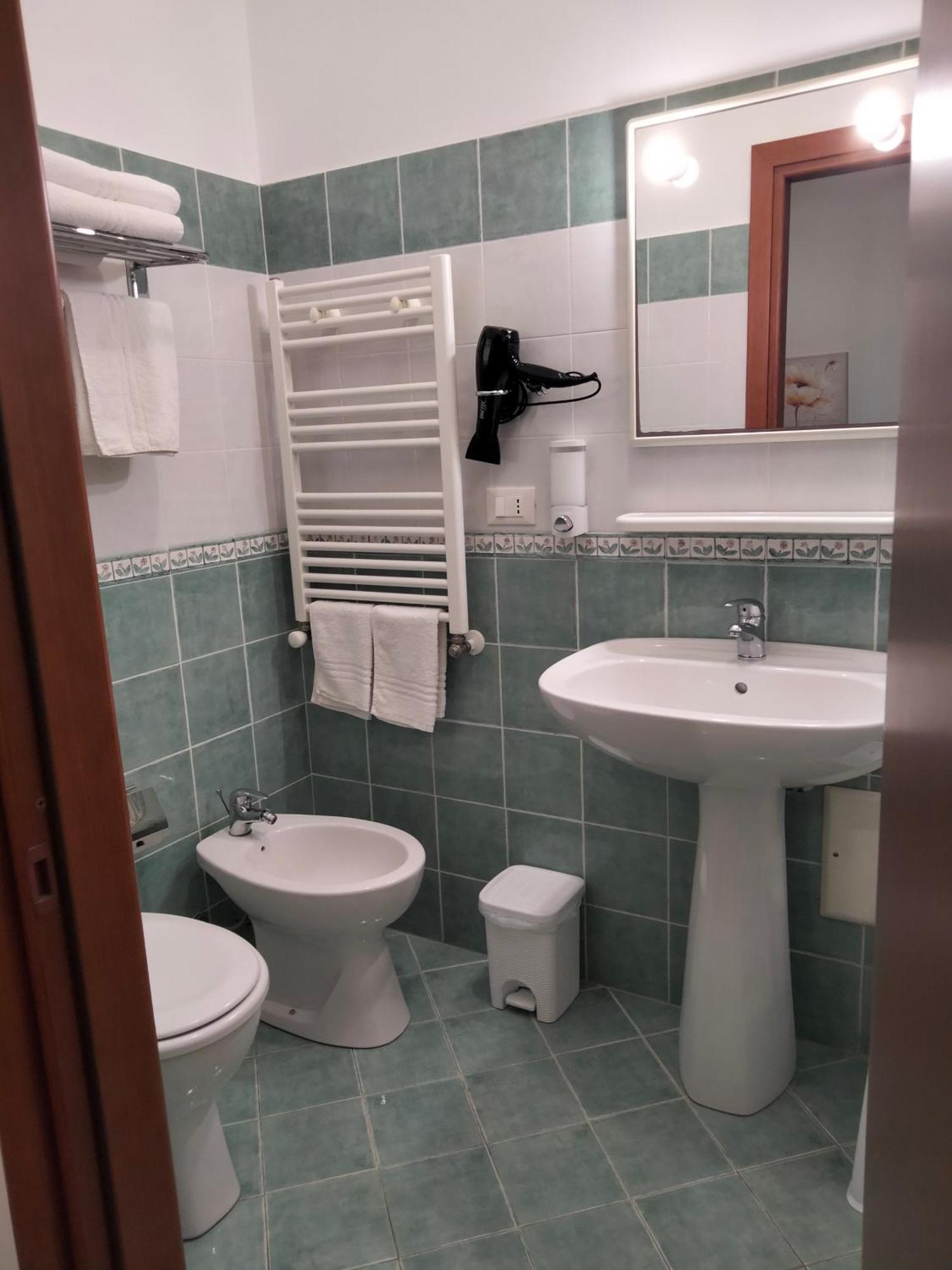 The Best Rooms & Apartments - Parcheggia Gratis Sotto Casa Ed Entra - Mazara del Vallo Værelse billede