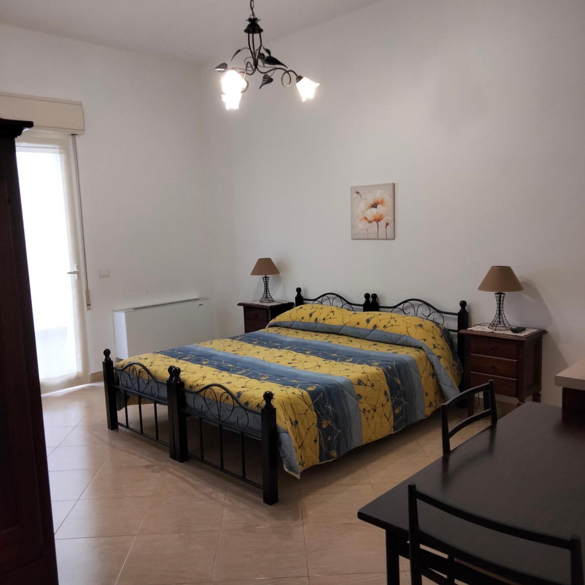 The Best Rooms & Apartments - Parcheggia Gratis Sotto Casa Ed Entra - Mazara del Vallo Værelse billede